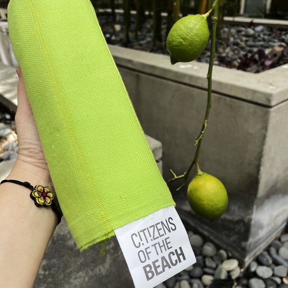 Sand Free Lime Green Turkish Cotton Beach Bath Towel Citizens of the Beach - Picture 1 of 2